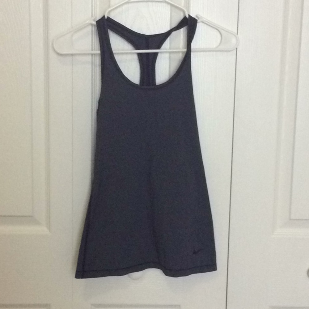 Nike workout tank